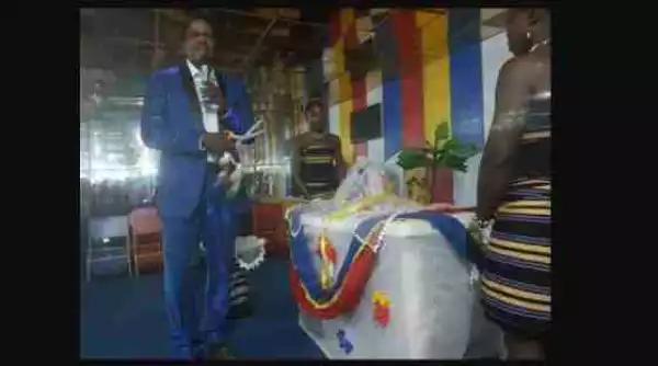 Nigerian Pastor Bishop Sam Zuga Unveils ‘World Wonders Water’ (Photos)